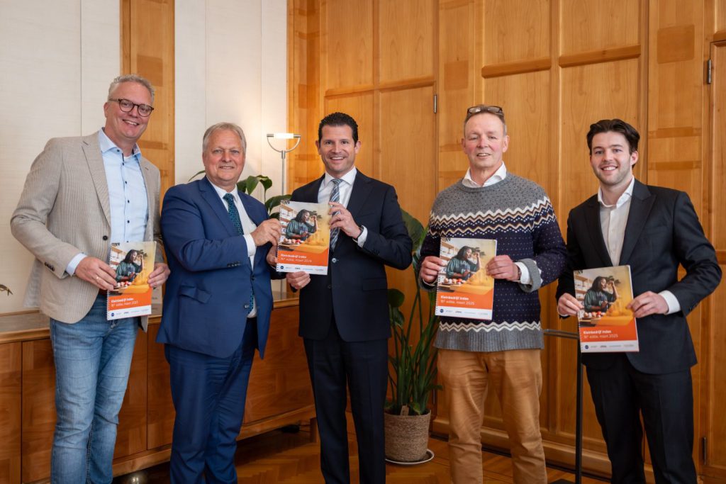 Overhandig KB-Index aan minister Beljaarts